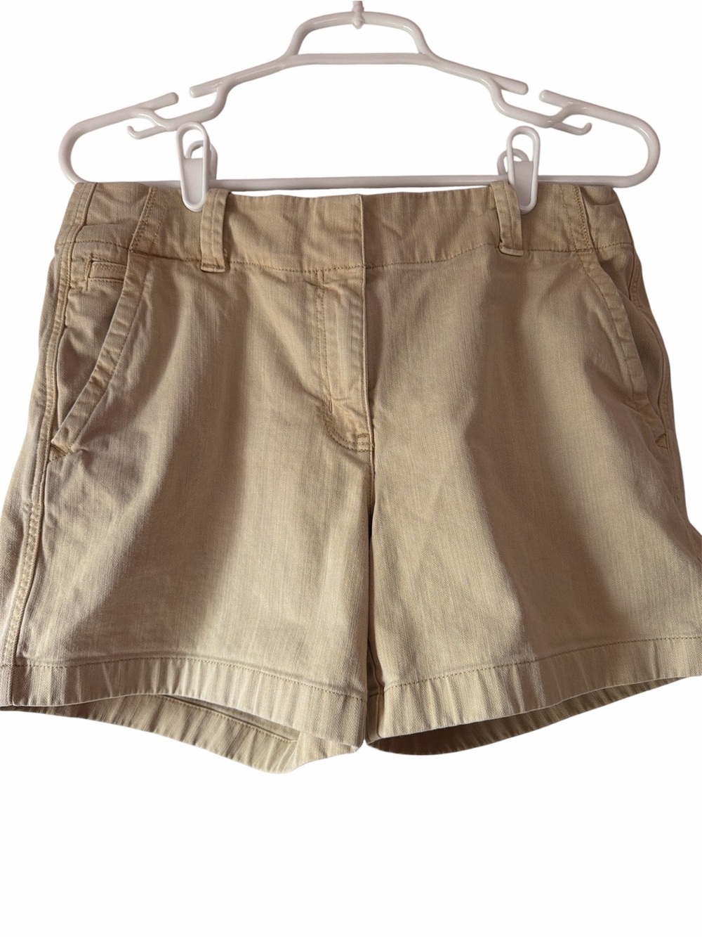 Vineyard Vines Women's Beige Casual 98% Cotton Shorts Summer, Beach, Chino Short